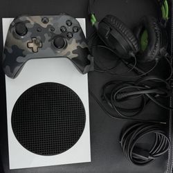Xbox S, Headset, 1tb Space