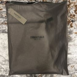 New Dark Oat Essential Sweats 