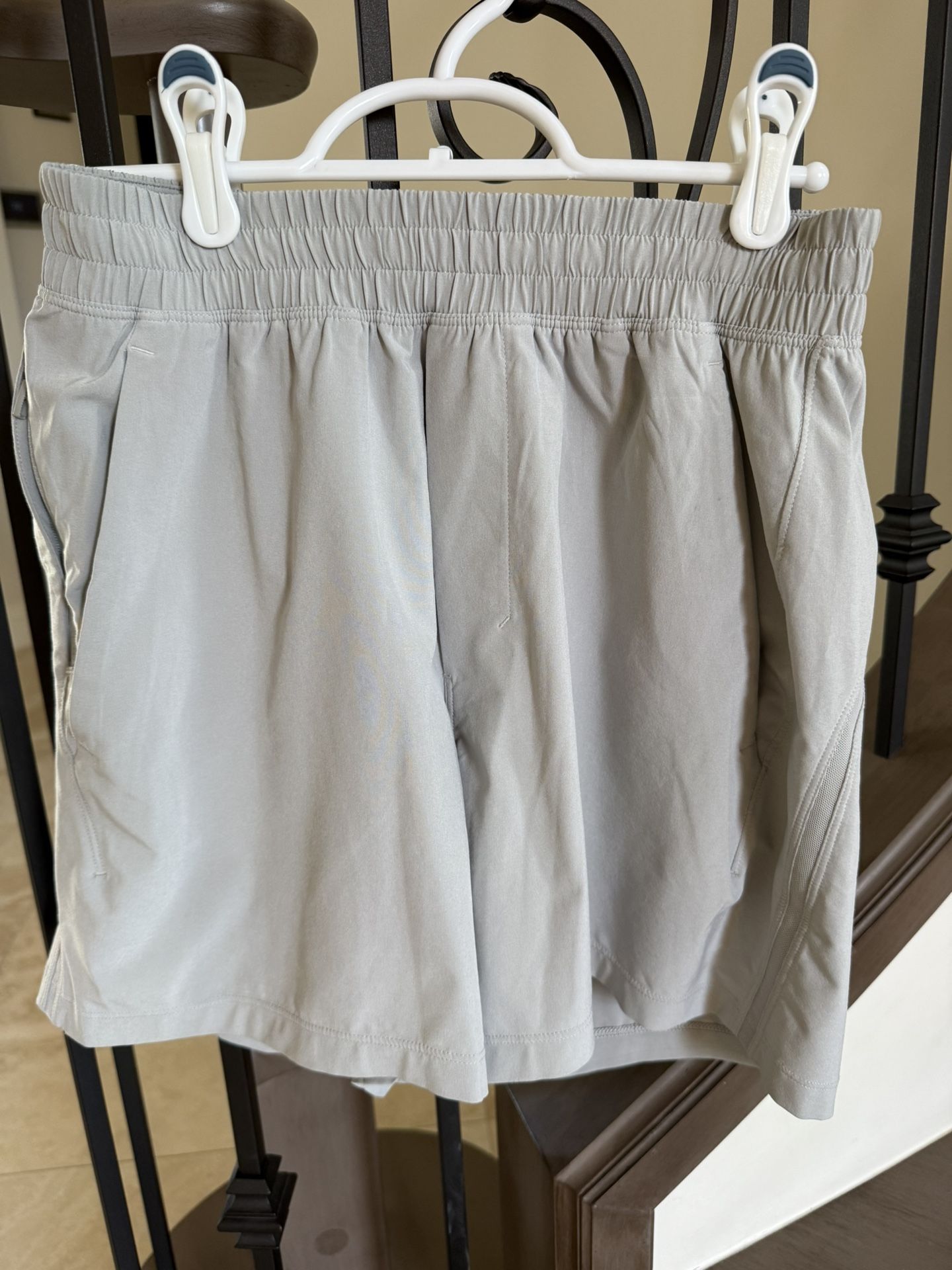 Lululemon Pace Breaker Linerless Short 5”