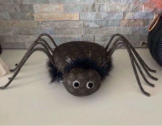 Halloween glam spider