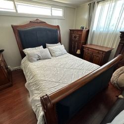 Queen Size Bed German Solid Oak Bavarian 7 pieces