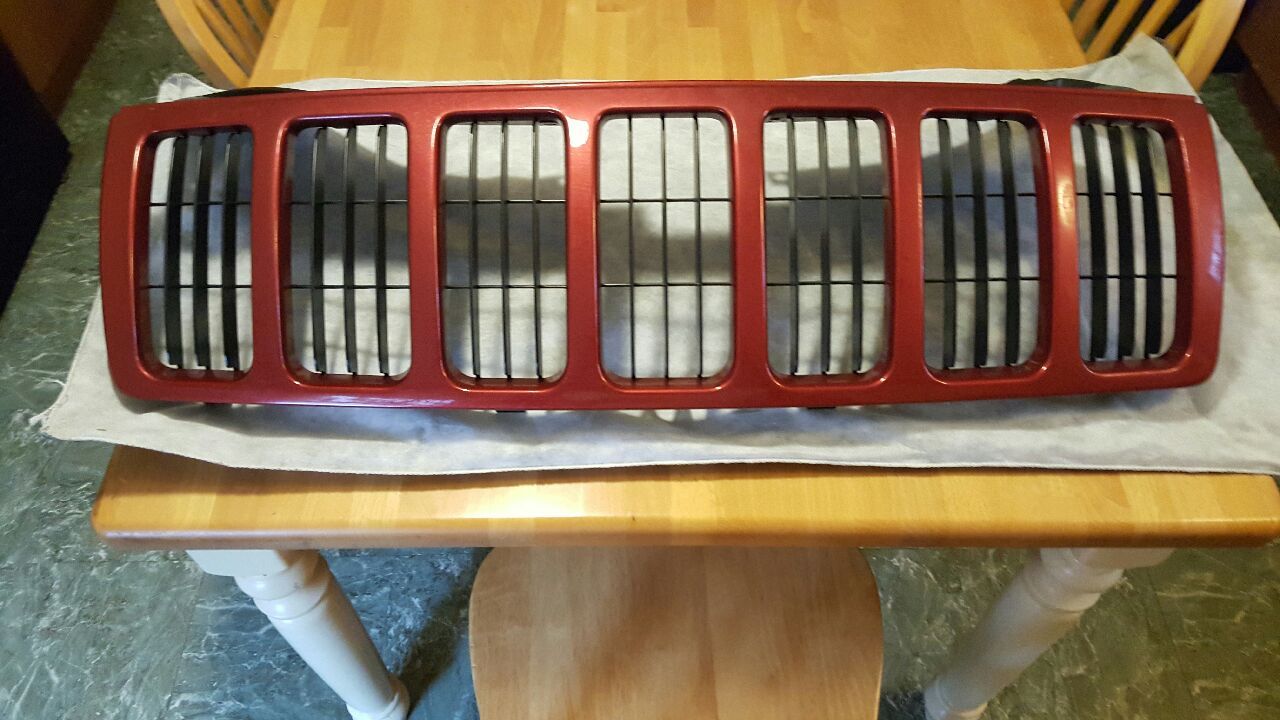 2005 to 2010 oem jeep grand cherokee inferno red grill