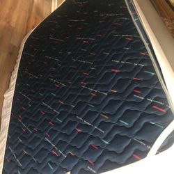 Full Mattress And Box Spring 