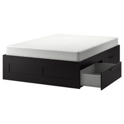 QUEEN SIZE BED FRAME WITH 4 BIG STORAGE DRAWERS