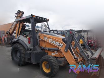 2018 Case 580SN Loader Backhoe - San Diego