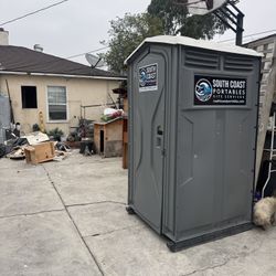 Porta Potty 