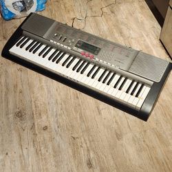 Casio LK-230 61 Key Lighted Piano Keyboard 