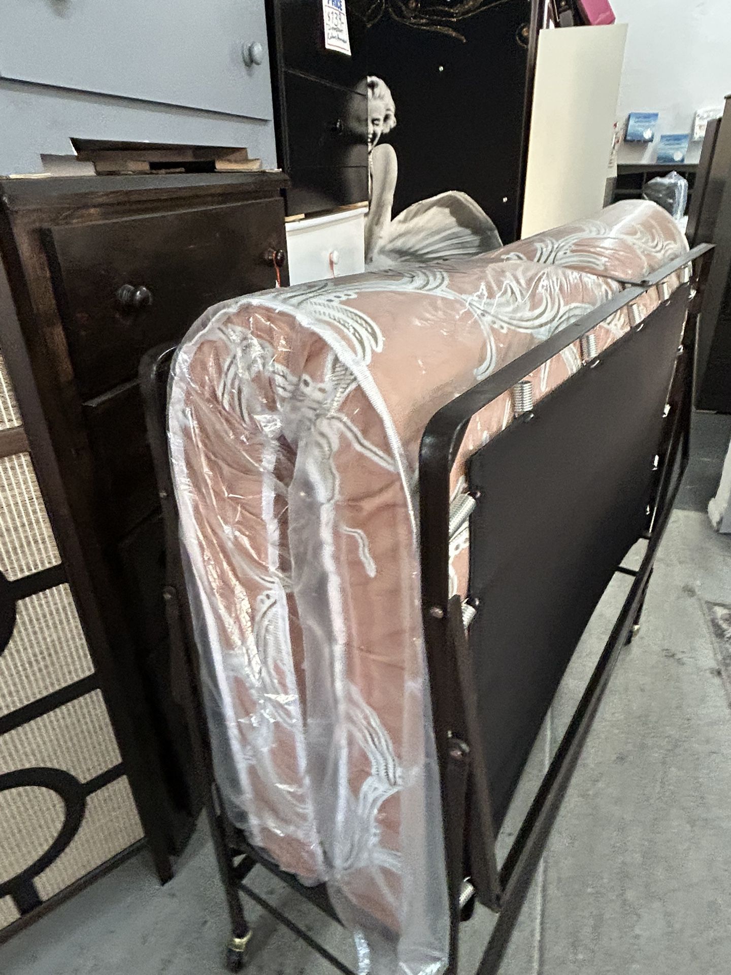 Cama Guarda Espacio, Catre, 30β Disponible En 39β Y 48β