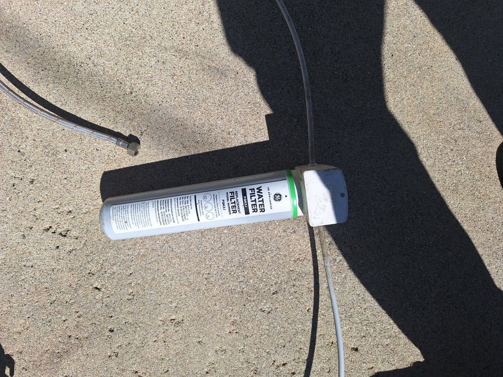 Water Filter + Cartidges