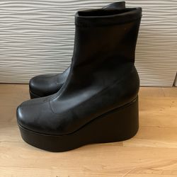 Women’s Boots 