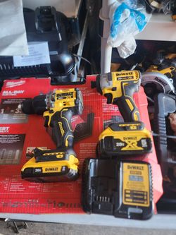 Firm Price l๐ Dewalt 20v Xr 3-speed Combo Kit everything Included. Used Good. Precio Firme๐