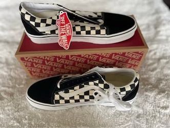Vans Old Skool Checkerboard – Men’s 9.5 (New in Box)