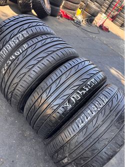 225/40/18 LEXINI
