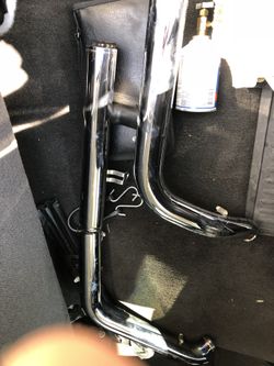 2016 HD Softail Deluxe header pipes and heating Shield