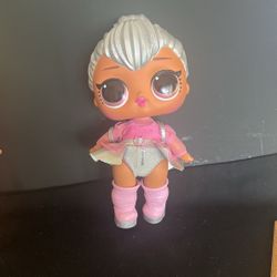 LOL LARGE KITTY QUEEN DOLL WITH HER BACKPACK - 11 INCHES