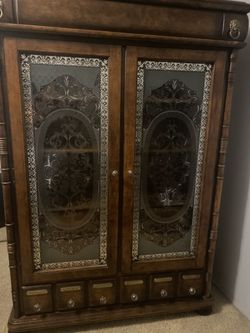 Rare and Beautiful Mid Century Mirrored Knightsbridge Chifforobe Armoire