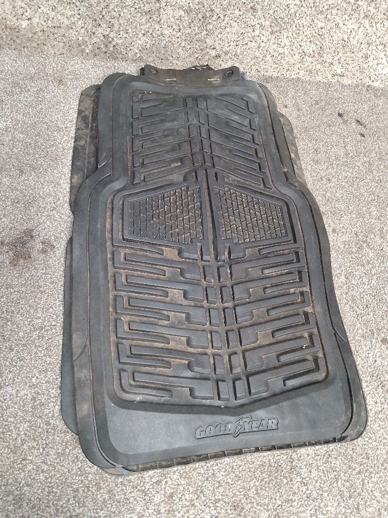 Goodyear Floormat Set