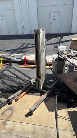 Genie superlift