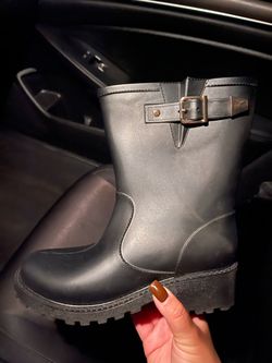Rain boots