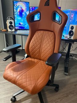 Inland leather gaming chair (so comfortable)