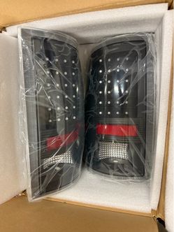 Pair 2009-2018 Dodge Ram 1500 2500 3500 LED Tail Lights brake Lamps