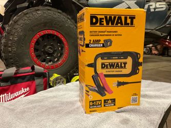 Dewalt battery charger 2AMP 6-12v