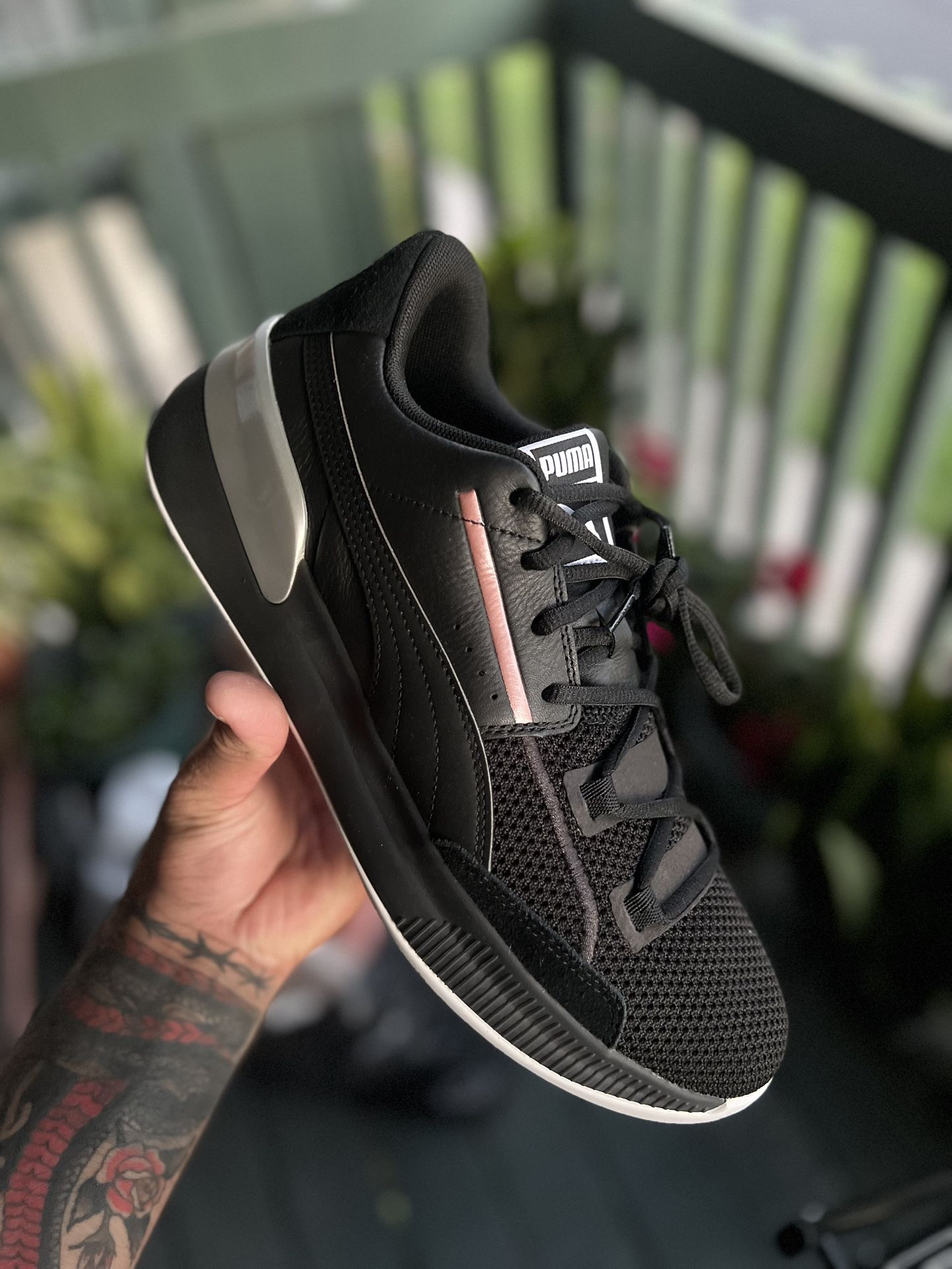 Puma Clyde Hardwood Metallic Black Size 11 Basketball Shoes DS