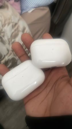AirPods 2 and airpod 4 pros