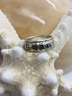 Heavy 925 Sterling Silver Ring band, Ring has name Roan, really beautiful Size 6, weight 7 grams