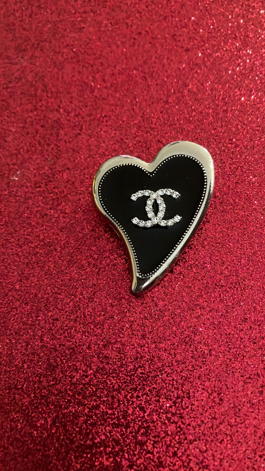 CC BROOCH