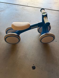 Kids push bikes