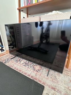 43-inch Samsung QLED 4K Smart TV