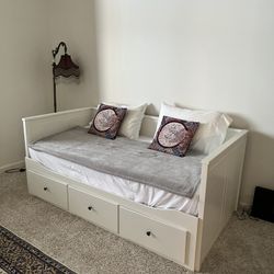 Ikea Expandable Twin/king