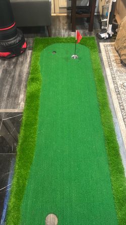 Indoor Putting Green