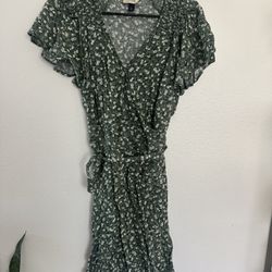 Floral Green Dress (L)