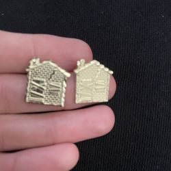 10k gold trap house earrings 