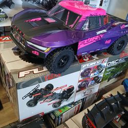 Brushless electric fury BLX RC Short course truck brand new in a box summer special deal August 2026