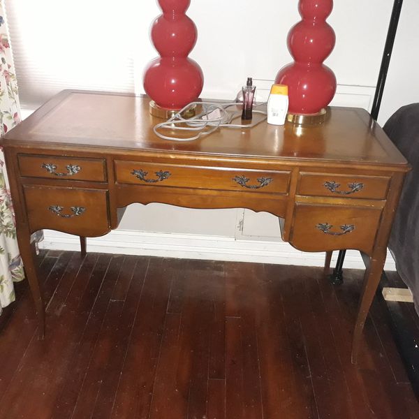 Vintage Leather Top Desk For Sale In Houston Tx Offerup