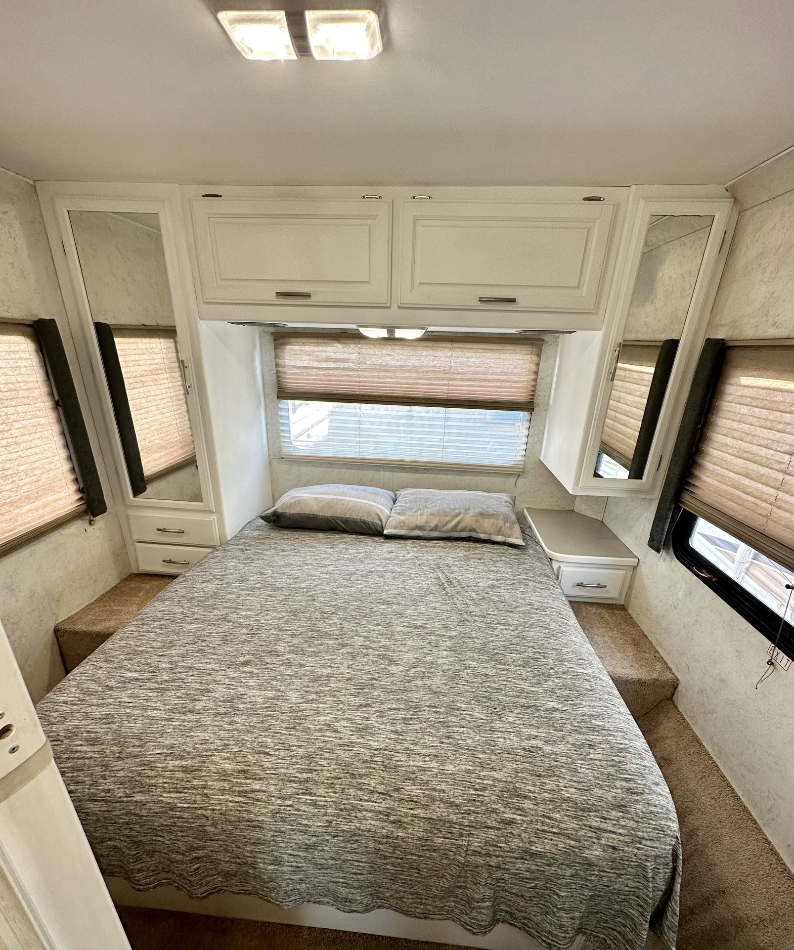 2004 Ford Four Winds E450 for Sale in Chula Vista, CA OfferUp