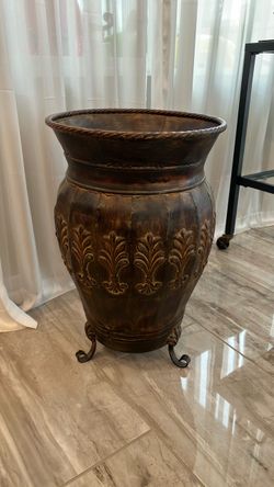 Large Antique Bronze Metal Floor Vase / Decorative Urn (22" Tall)