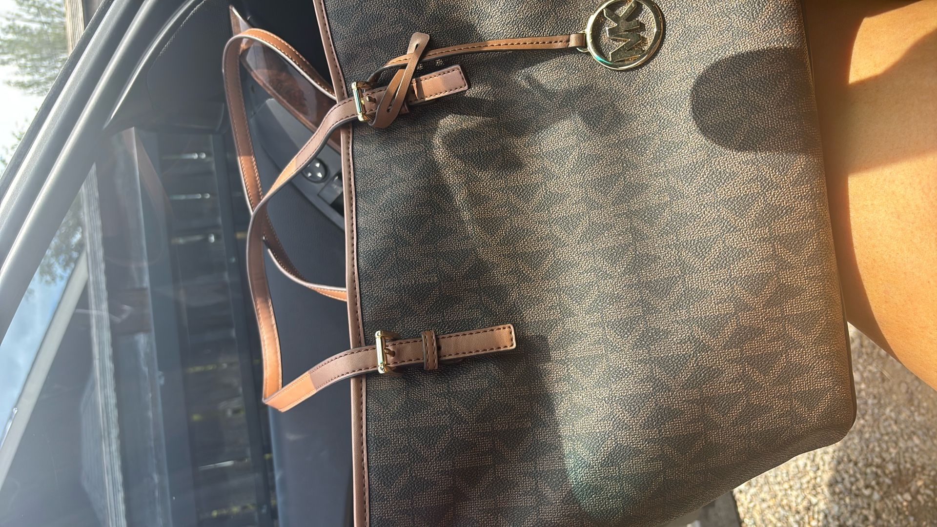 Michael Kors Jet Set Tote