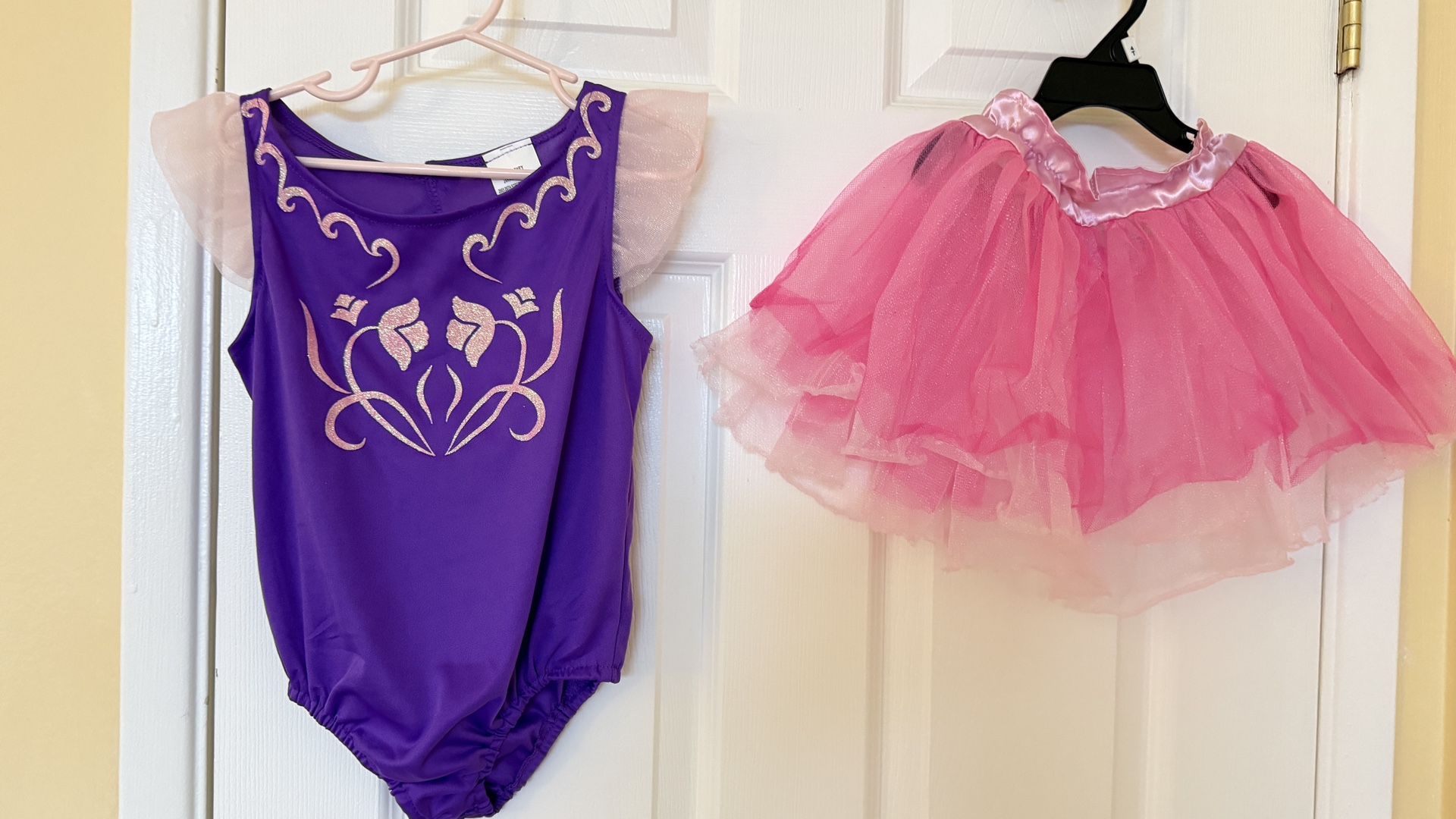 Girl’s Disney Fantasy Play Costume Size 4-6X