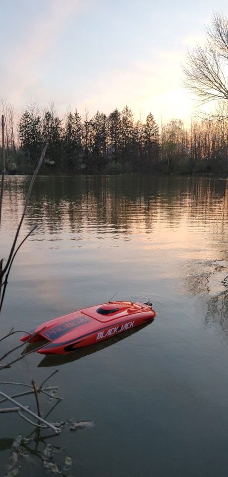 24" Blackjack RC Boat RTR Everything Included 35+mph Lots Of Fun