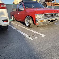 1989 Nissan Pickup