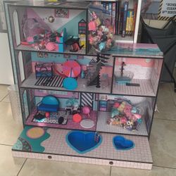LOL Doll House