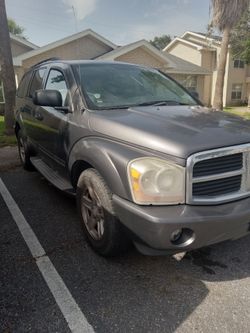 2004 Dodge  Durango 5.7 Liter Hemi
