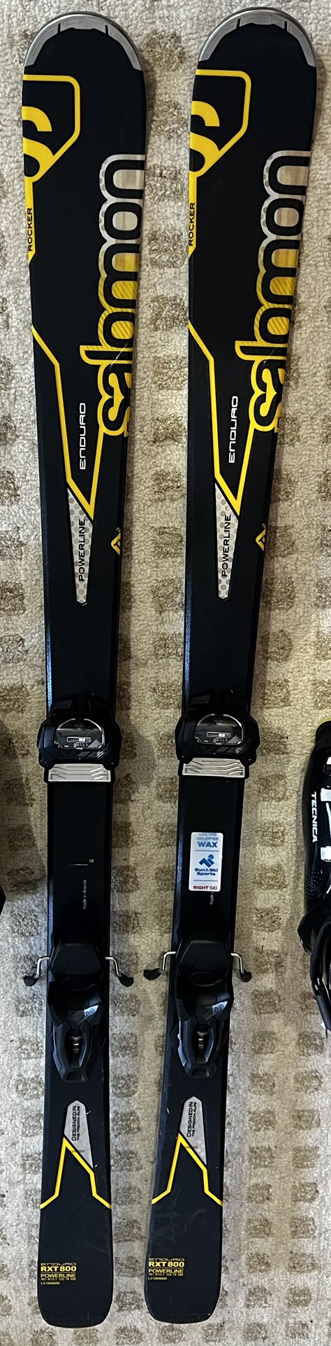 Men’s Salomon Enduro RXT 800 Skis w/ Tyrolia Attack 11 Bindings - 161 cm