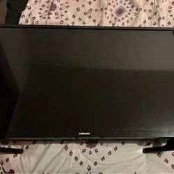 Samsung Smart TV 46"