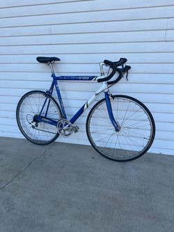 Cannondale Road Bike