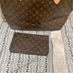 Louis Vuitton Neo Never full  